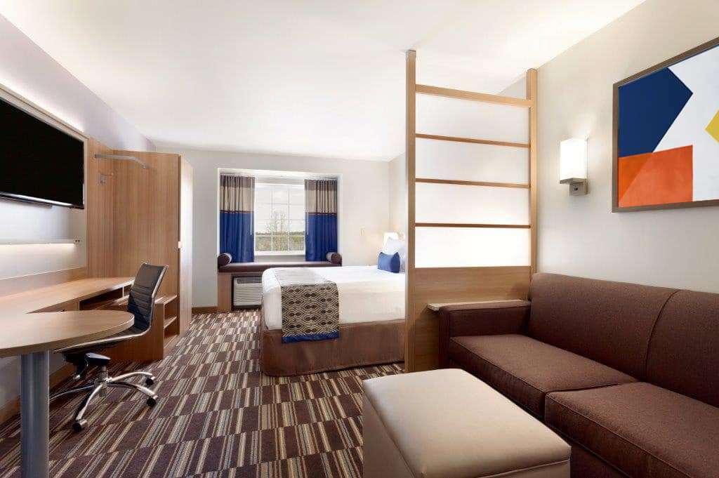 Microtel Inn Suites By Wyndham South Hill Chambre photo